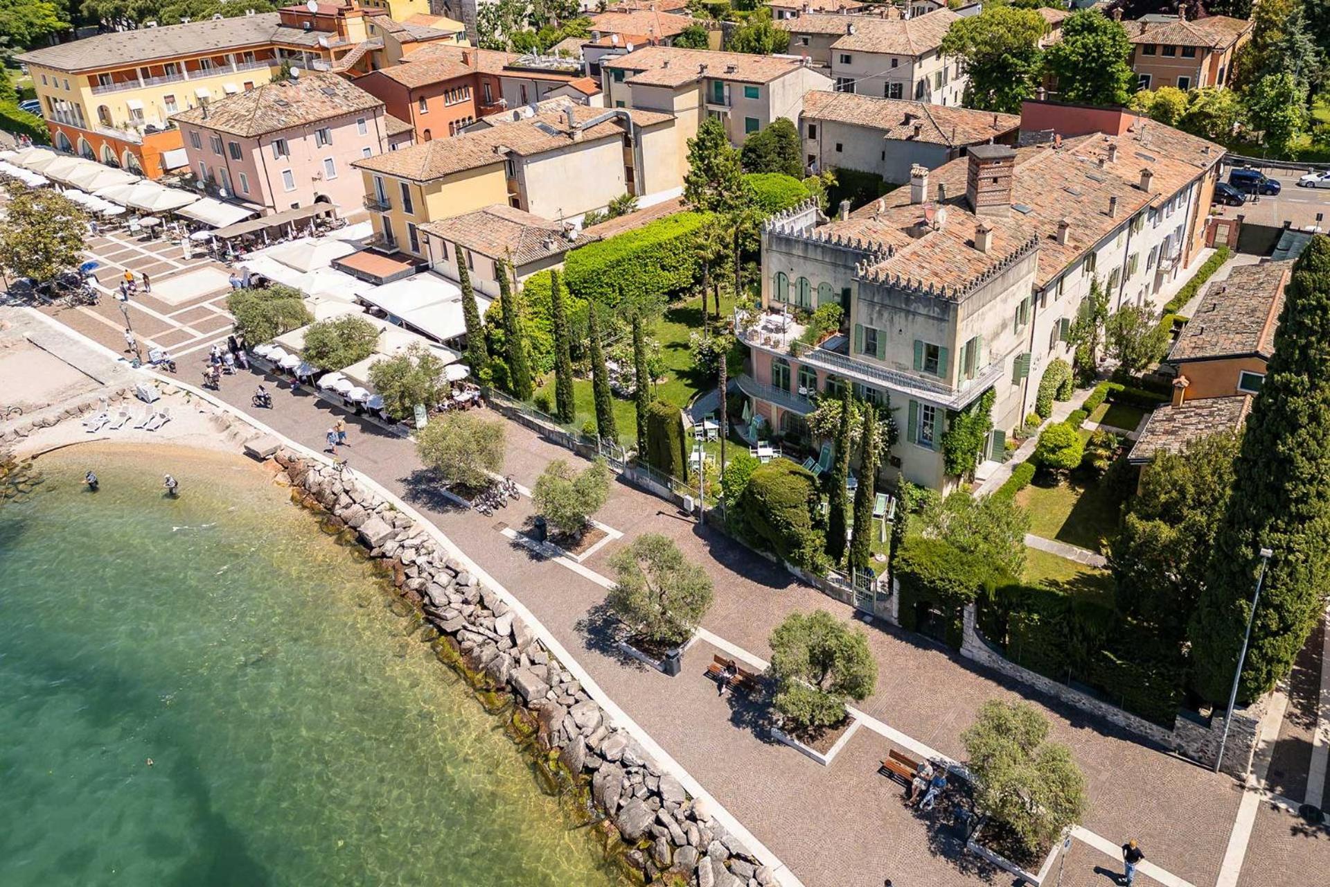 Villa Cisano Residenza D'Epoca バルドリーノ エクステリア 写真